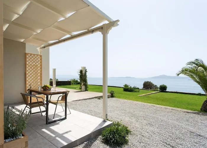 Villa Itis - Elegant Ground Floor Suite With Terrace & Great View